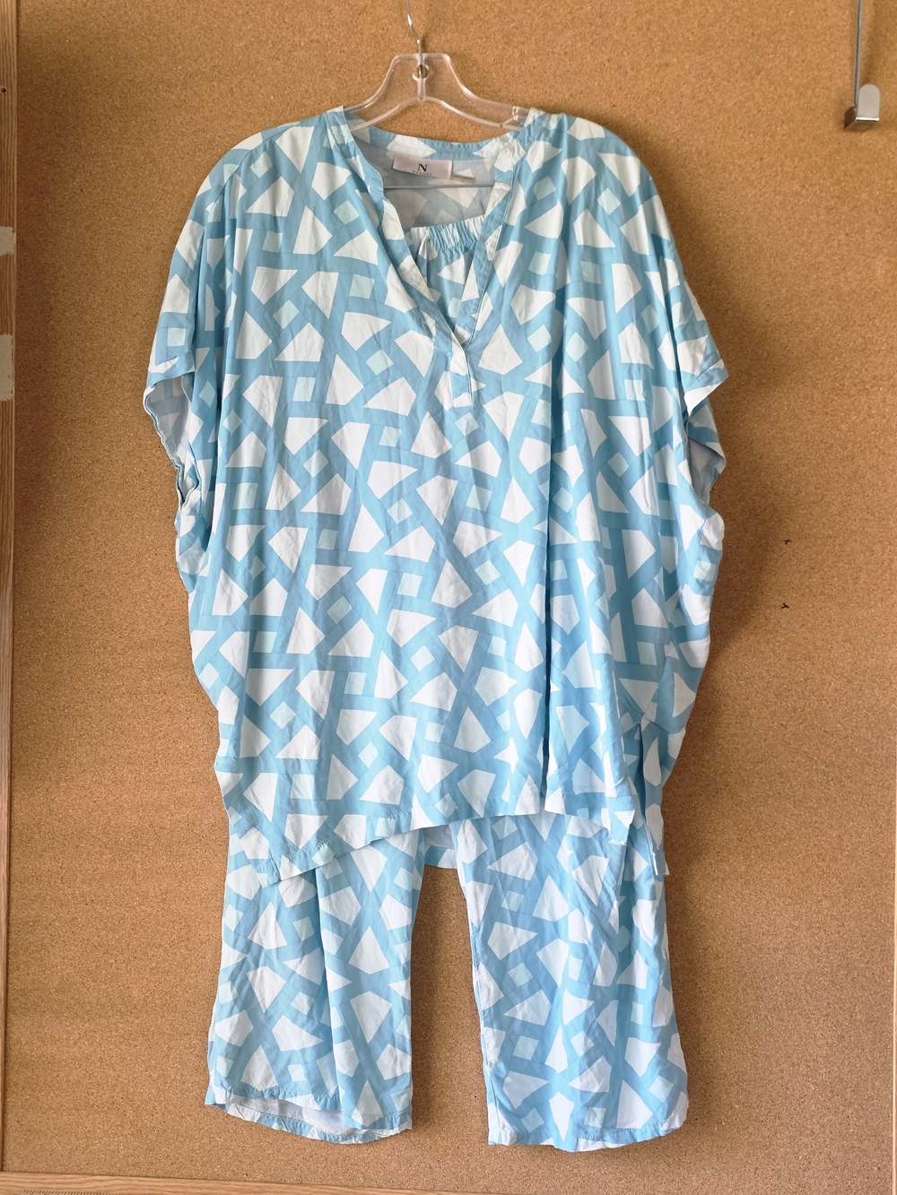 N Natori Blue Geometric Rayon Pajama Set  Oversized Top & Pants Lg Loungewear